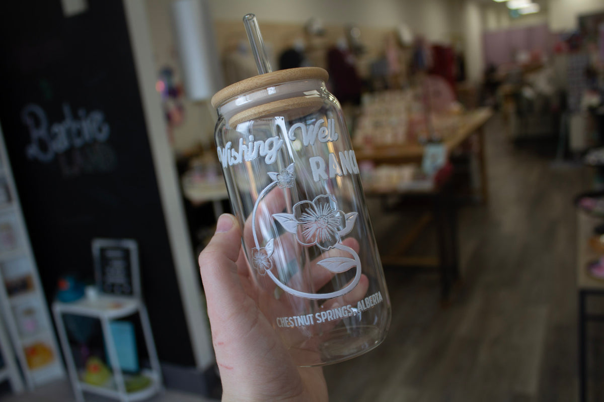 Chestnut Springs Wishing Well Ranch Cup | Glass Tumbler