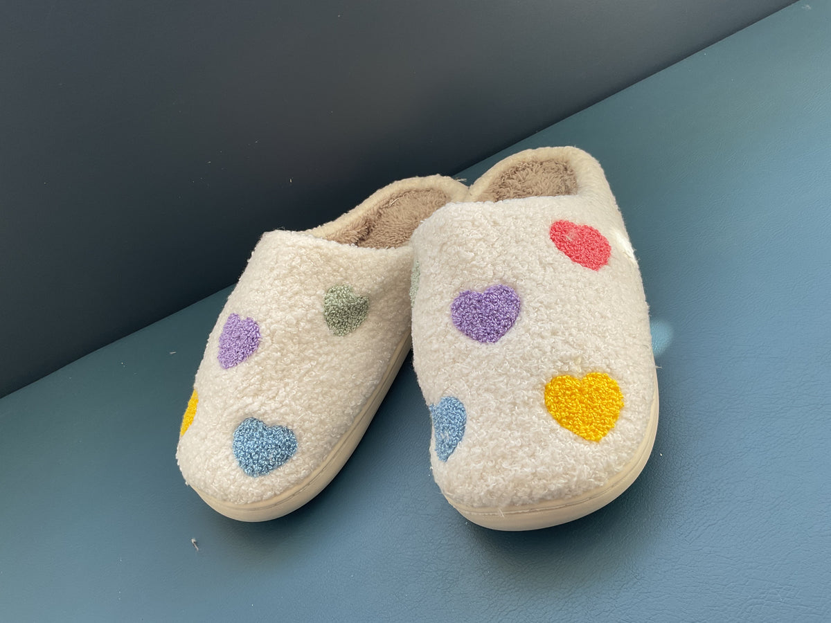 Sweet Heart Slippers | Tufted Slippers
