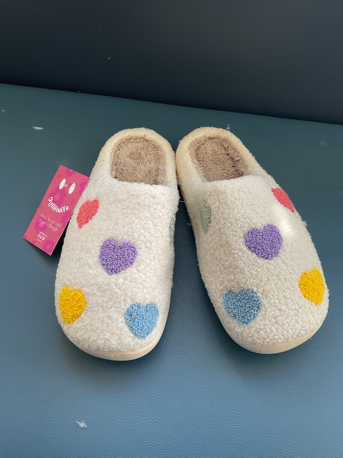 Sweet Heart Slippers | Tufted Slippers