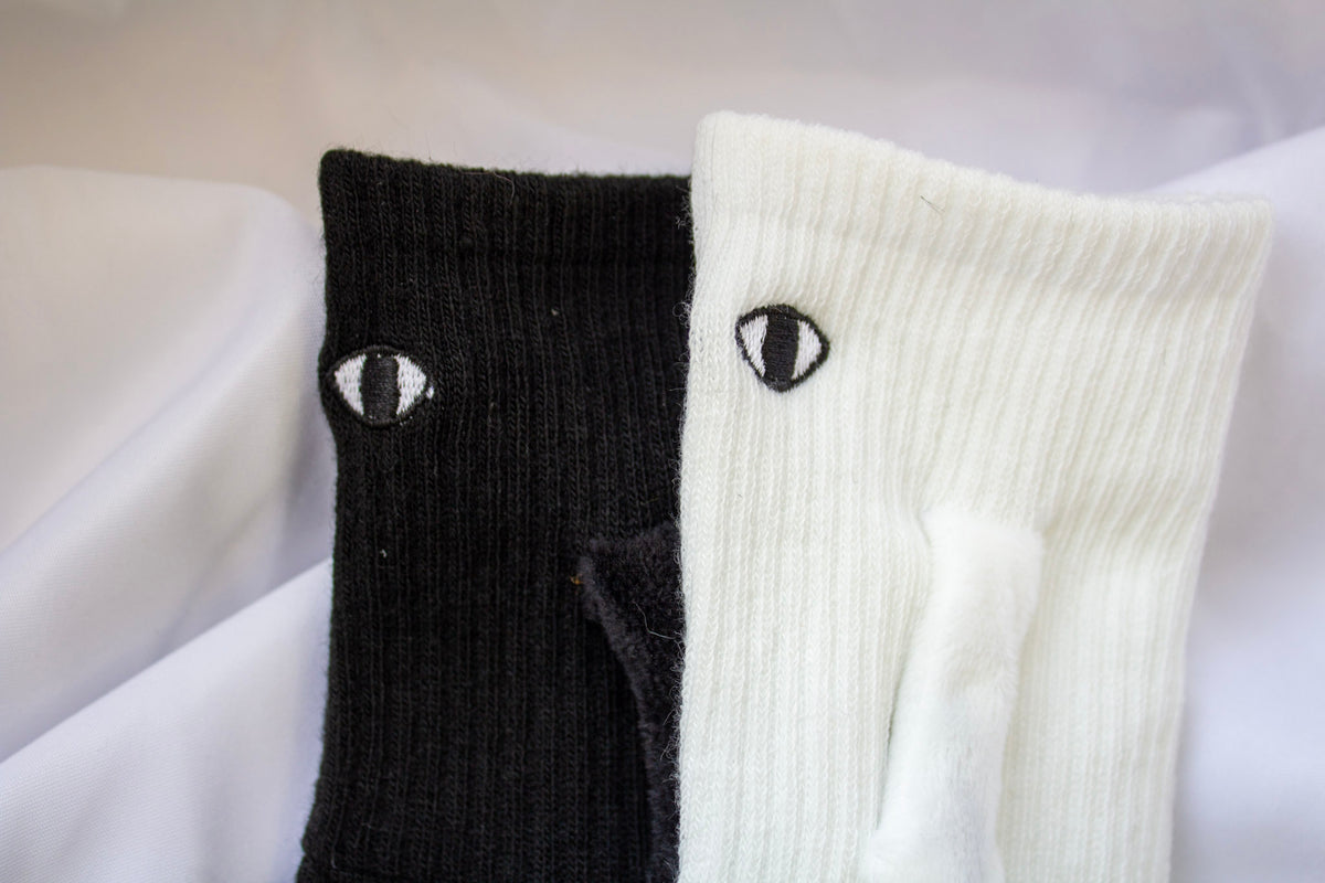 Holding Hands Socks