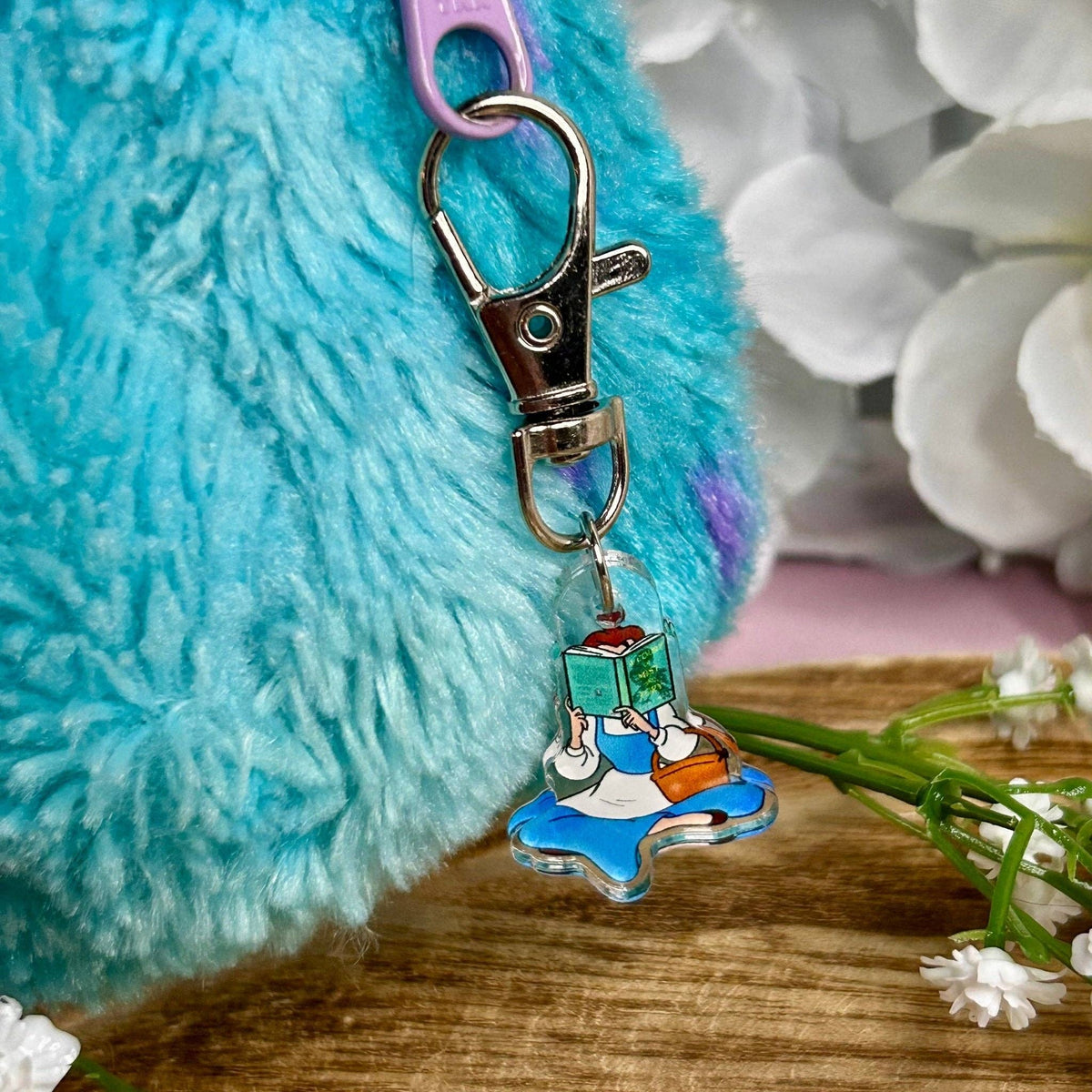 Belle Reading A Court of Mist and Fury Hook Clasp Keychain