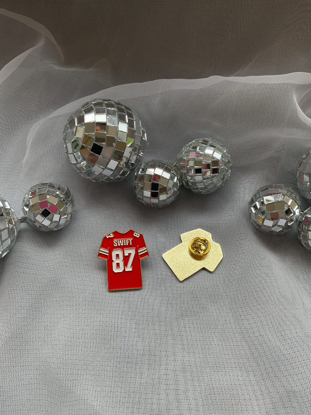 Swift Chiefs Jersey - Enamel Pin