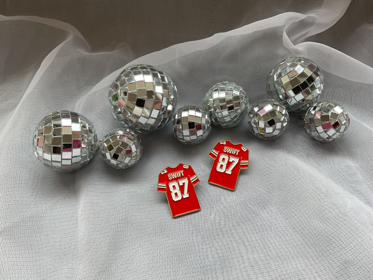 Swift Chiefs Jersey - Enamel Pin