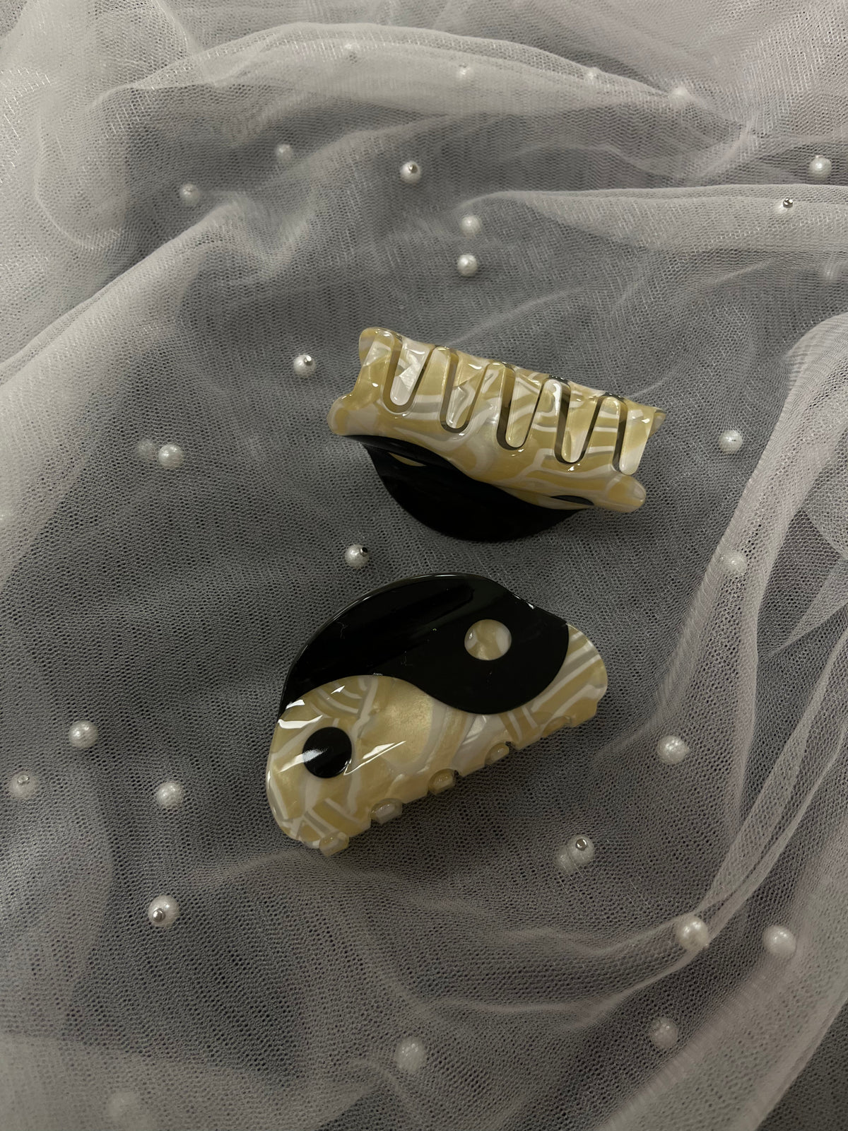 Yin & Yang Claw Clip