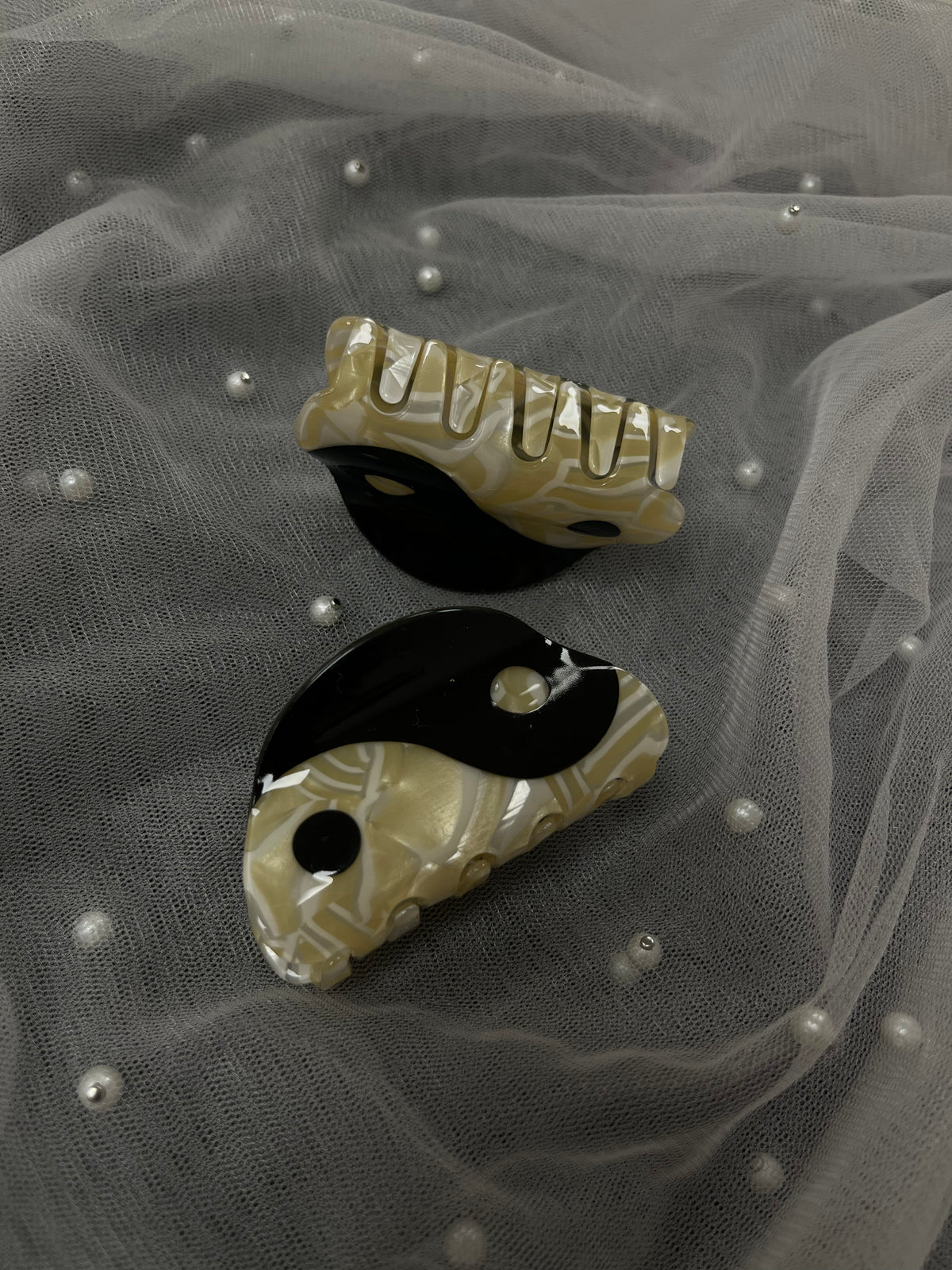 Yin & Yang Claw Clip