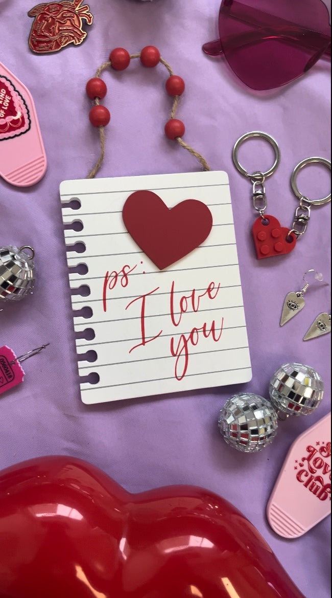 P.S. I love you Love Note Wall Decor